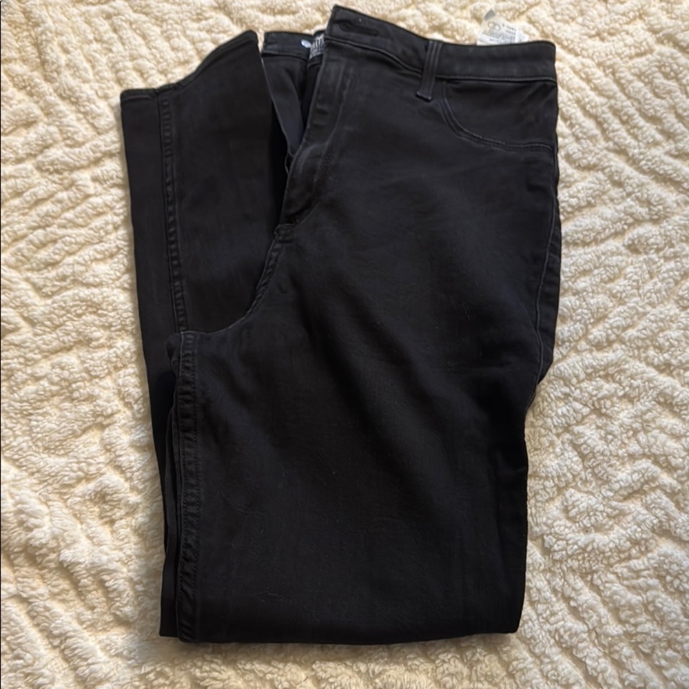 Hollister Black Jeans - Curvy Ultra High Rise